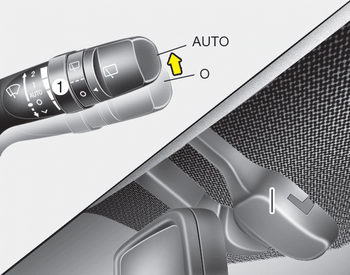 Kia Ceed : Commande AUTO (Automatic) : Les essuie-glaces (avant)